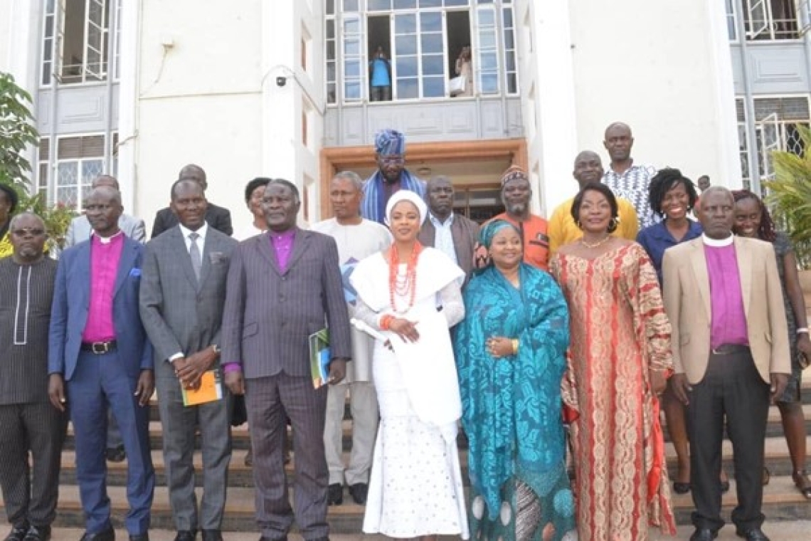 Queen Temitope Morenike Enitan Ogubwusi pays a courtesy visit to the Nnaabagereka